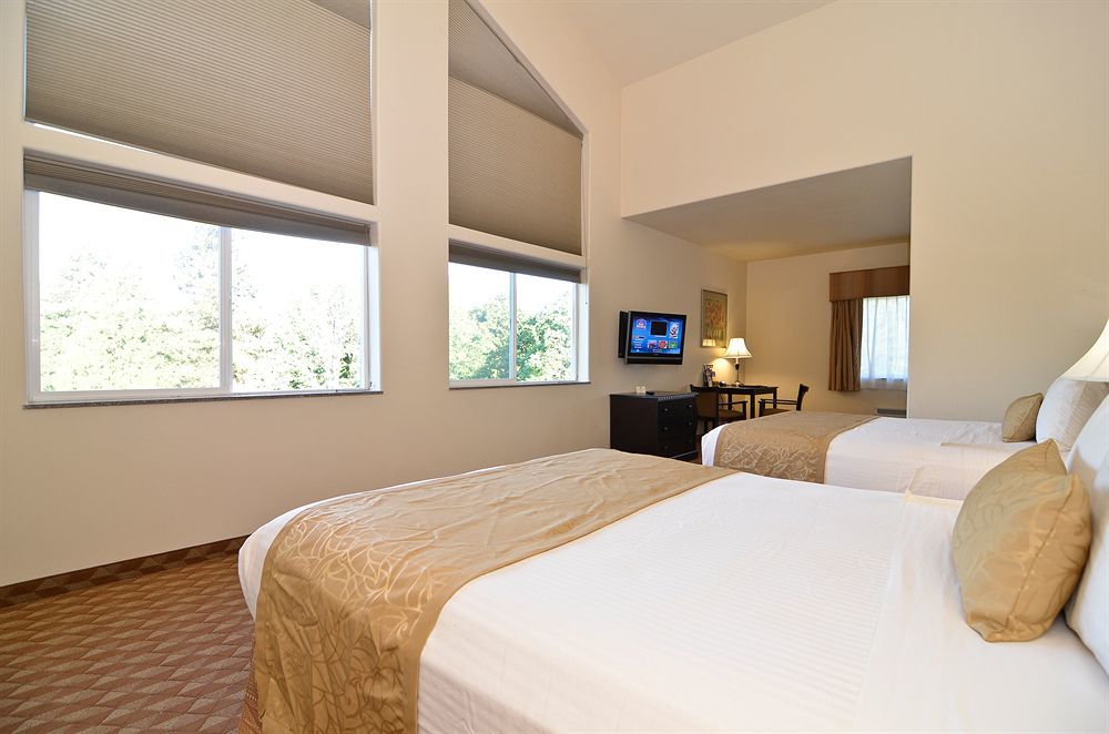 Best Western Plus Battleground Inn & Suites Battle Ground Kültér fotó